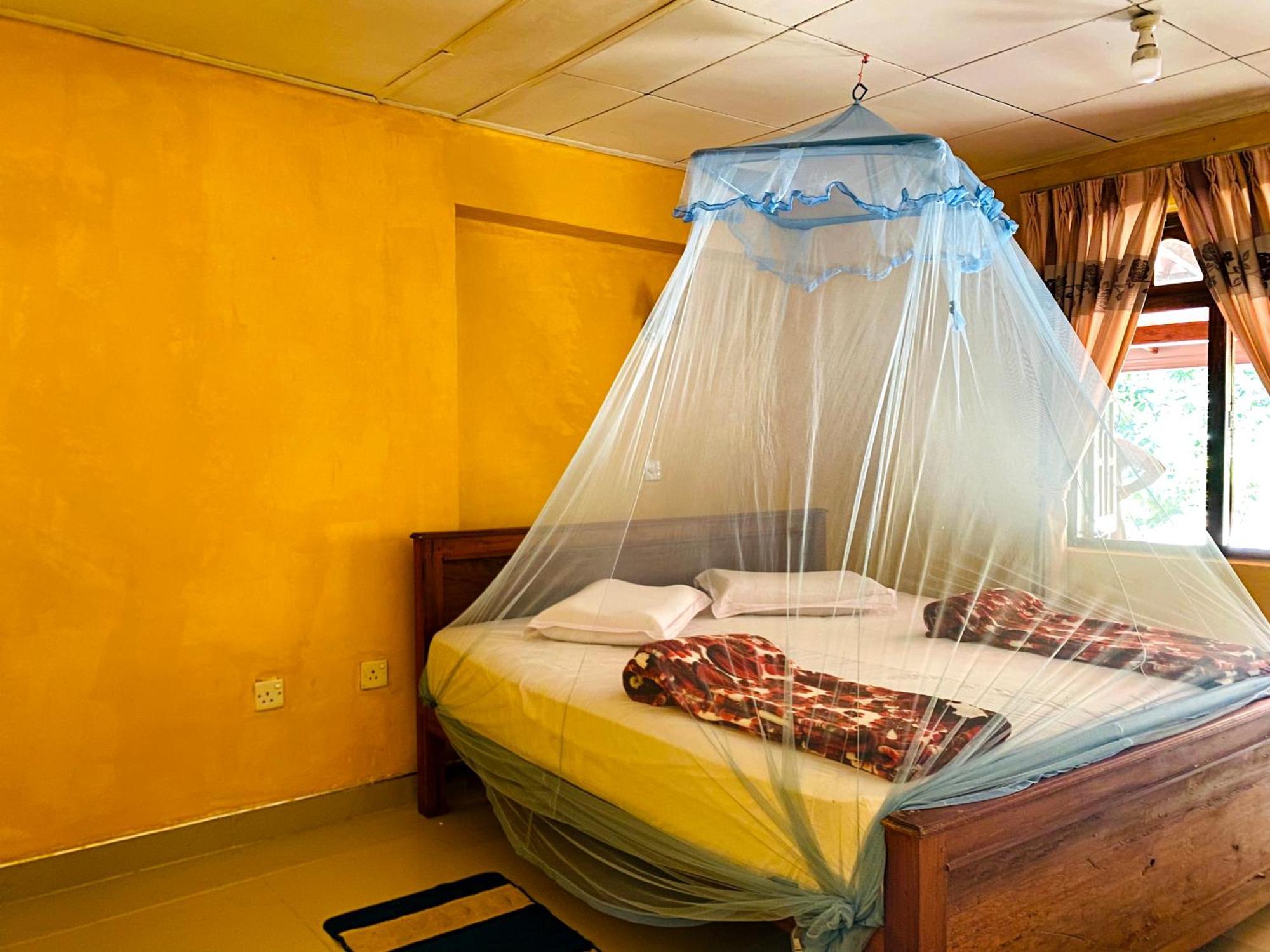 Omi Relax Inn Ella Zewnętrze zdjęcie